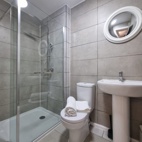 d9a03530-e9a6-48f6-a112-22a7ffcccddc